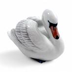 Royal Copenhagen - Beeldje - Male swan - 359 - Porselein