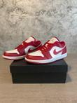 Air Jordan - Jordan 1 Low - Sneakers - Maat: Schoenen / EU