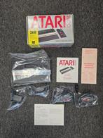 Atari 2600 -  Boxed with inlay, guarantee, controllers-, Spelcomputers en Games, Spelcomputers | Overige Accessoires, Nieuw