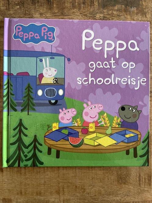 Peppa gaat op schoolreisje - Peppa Pig 9789047851035, Boeken, Overige Boeken, Zo goed als nieuw, Verzenden