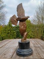 Milo (1910-1978) - sculptuur, duif in vlucht - 40 cm - brons