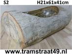 Versteend hout waskom | boomstam wasbak | fossiel hout