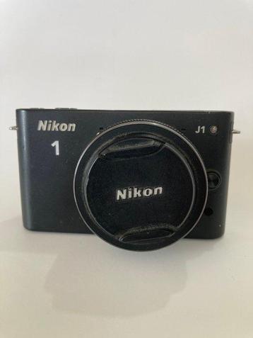 Nikon J1 + Nikkor 1 10mm/2.8 Digitale compact camera beschikbaar voor biedingen