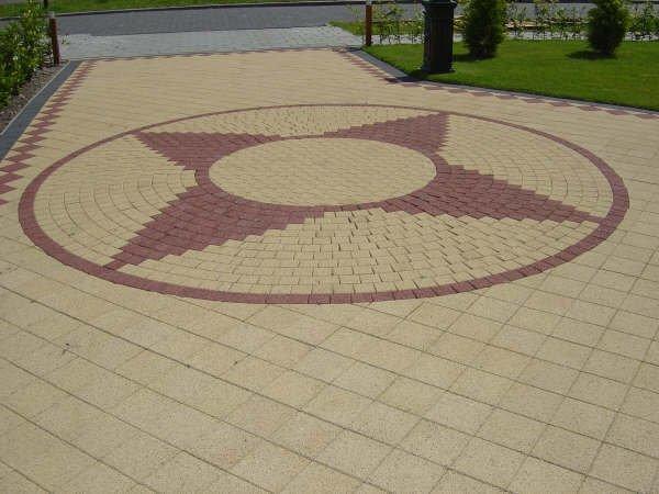 Tuinaanleggen met materiaal:v/a €;45,95p/m2, Diensten en Vakmensen, Tuinmannen en Stratenmakers, Bestrating, Hekwerk of Schuttingen