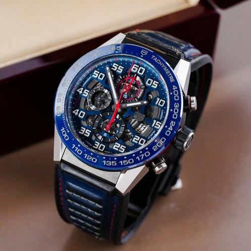 TAG Heuer - Carrera Calibre HEUER 01 Red Bull Racing, Sieraden, Tassen en Uiterlijk, Horloges | Antiek