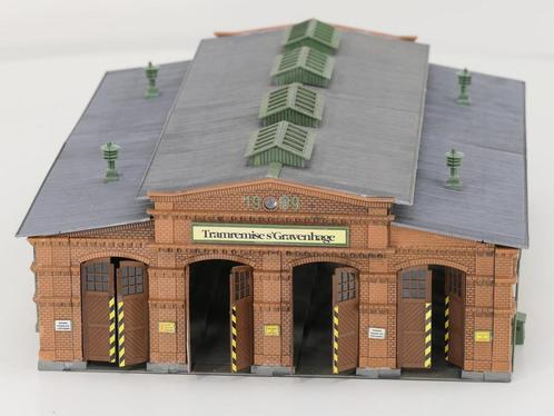 Schaal H0 Pola 675 tramremise sGravenhage #5596 (H0 (1:87)), Hobby en Vrije tijd, Modeltreinen | H0, Brug, Tunnel of Gebouw, Gebruikt