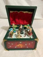 (1) Modèle Rare boite à musique de Noel vert , décors animé, Nieuw