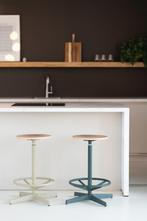 Stalen krukken - Industriële krukjes - Jops collectie, Huis en Inrichting, Krukjes, Nieuw, Staal