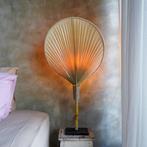 Artisanal Palm Leaf Lampshade - Tafellamp - Bamboe, Palmblad