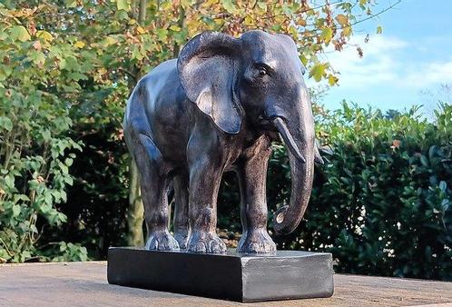 Beeldje - olifant sculptuur - resin hars, Antiek en Kunst, Kunst | Designobjecten