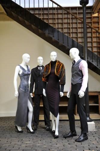 *TIP*  4 x abstracte gruppo corso mannequins, Zakelijke goederen, Kantoor en Winkelinrichting | Winkel en Inventaris, Ophalen of Verzenden