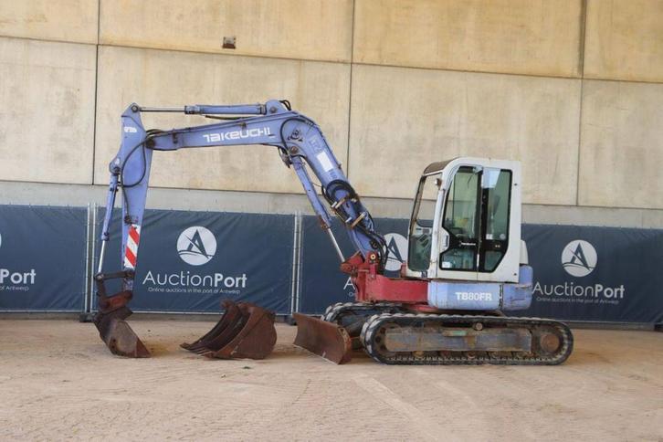Veiling: Rupsgraafmachine Takeuchi TB80FR Diesel 41.2kW 2002, Zakelijke goederen, Machines en Bouw | Kranen en Graafmachines, Graafmachine
