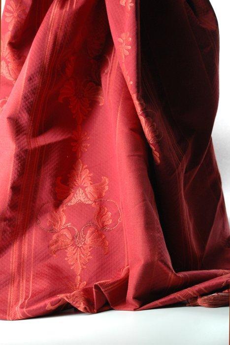 Ottavia - Textiel - 560 cm - 140 cm - Gestreepte Damast, Antiek en Kunst, Antiek | Kleden en Textiel