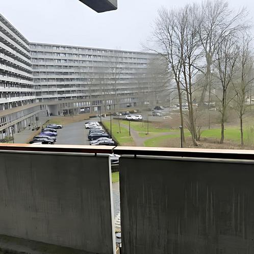Kamer te huur in Amsterdam Zuidoost gevonden in Amsterdam, Huizen en Kamers, Huizen te huur, Direct bij eigenaar, Amsterdam, (Studenten)kamer