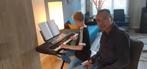 Keyboard of  pianoles bij mensen in huis door heel Drenthe