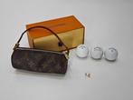 Louis Vuitton - PAPILLON POUCH - Handtas