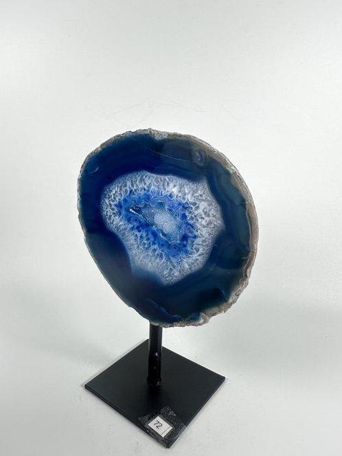 Agate with rock crystal geode on stand Geode - Hoogte: 120, Verzamelen, Mineralen en Fossielen