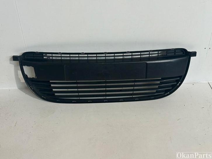 Renault Kangoo III midden Grille 622549985R, Auto-onderdelen, Carrosserie en Plaatwerk, Gebruikt, Renault, Voor, Ophalen