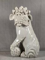 Figuur - Female lion - blanc de chine - China - Qing, Antiek en Kunst