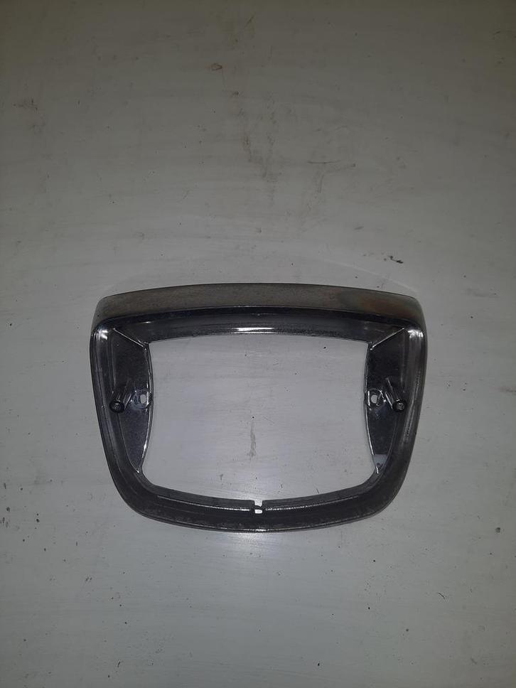 Vespa LX / S frame achterlicht chrome, Fietsen en Brommers, Brommeronderdelen | Scooters, Overige typen, Ophalen of Verzenden