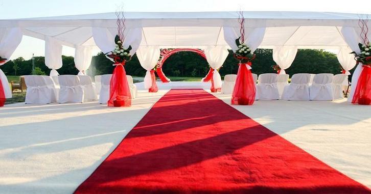 Luxe Rode loper, Hobby en Vrije tijd, Feestartikelen | Verhuur, Overige, Nieuw, Ophalen of Verzenden