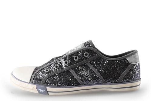 Mustang Sneakers in maat 41 Zwart | 10% extra korting, Kleding | Dames, Schoenen, Zwart, Zo goed als nieuw, Sneakers of Gympen