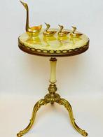 Bijzettafel - Hollywood Regency bijzettafel / pedestal table, Huis en Inrichting, Nieuw