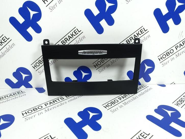 Middenconsole sierlijst A 212 680 0207. o.a: E-klasse w212, Auto-onderdelen, Interieur en Bekleding, Gebruikt, 3 maanden garantie