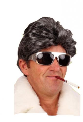 Korte zwart/grijze pruik met golvend haar voor heren - Her.., Hobby en Vrije tijd, Feestartikelen, Verzenden