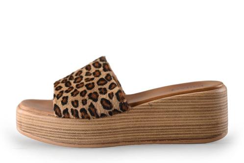 Notre-V Slippers in maat 41 Bruin | 10% extra korting, Kleding | Dames, Schoenen, Bruin, Zo goed als nieuw, Slippers, Verzenden