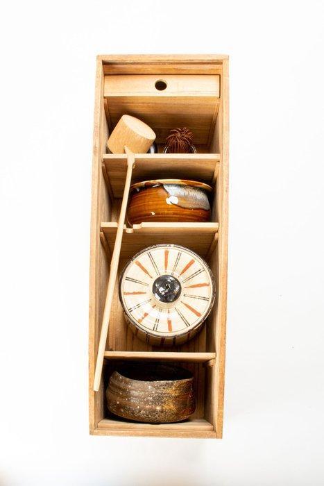 Theeservies - A complete and nice set of Japanese tea, Antiek en Kunst, Antiek | Overige Antiek