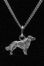 Zilveren Friese Stabyhoun ketting hanger - klein, Sieraden, Tassen en Uiterlijk, Verzenden, Nieuw