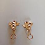 Clip-on oorbellen - 18 karaat Geel goud Robijn, Sieraden, Tassen en Uiterlijk, Antieke sieraden