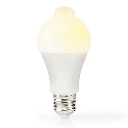 LED lamp | PIR Sensor | 8,5W | A60 | E27 - 3000K - Warm wit, Huis en Inrichting, Lampen | Losse lampen, E27 (groot), Nieuw, Led-lamp