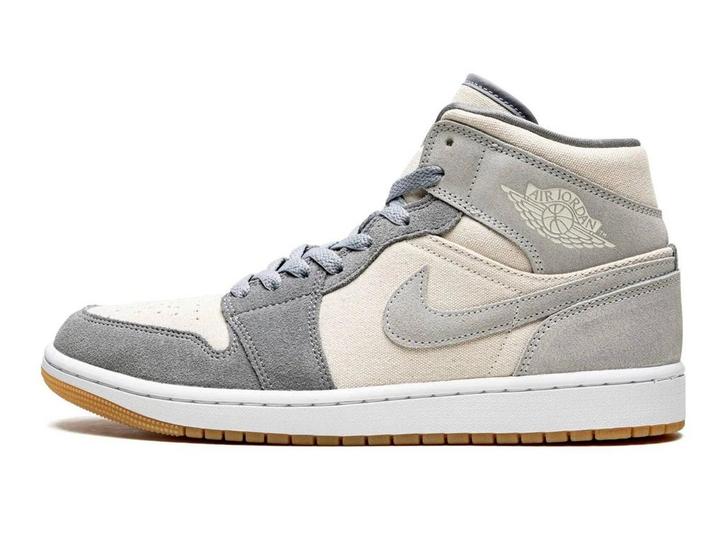 Air Jordan 1 Mid SE Coconut Milk - Maat 37.5 EU, Kleding | Heren, Schoenen, Ophalen of Verzenden