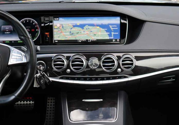 Navigatie update NTG 4.5, 4.7, 5.1, 5.2, 5.5 6.0 7.0 Comand, Diensten en Vakmensen, Auto en Motor | Monteurs en Garages, Overige werkzaamheden