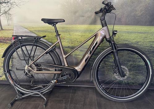 KTM Macina P510 • Elektrische Damesfiets met Bosch •, Fietsen en Brommers, Elektrische fietsen, 50 km per accu of meer, Zo goed als nieuw