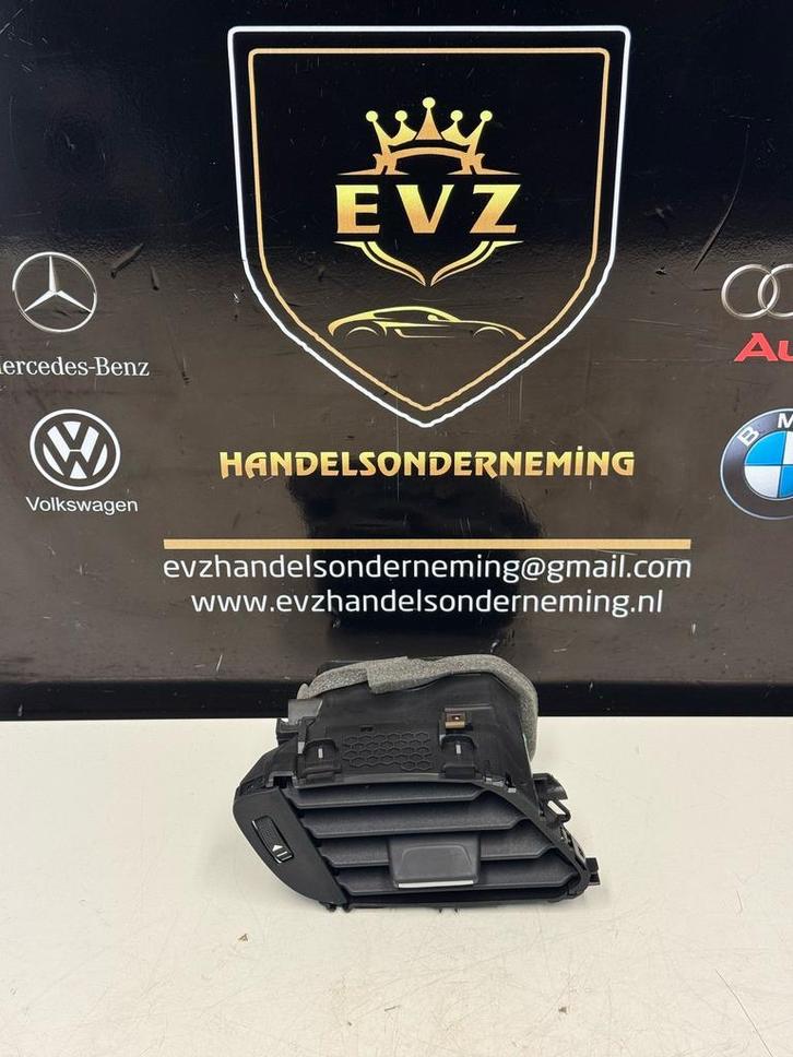 Ford Fiesta 1.0 Luchtrooster Dashboard bj.2017 art.W25114, Auto-onderdelen, Dashboard en Schakelaars, Gebruikt, Ford