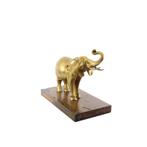 A BRONZE SCULPTURE OF AN ELEPHANT MOUNTED ON A WOODEN PLANK, Antiek en Kunst, Verzenden