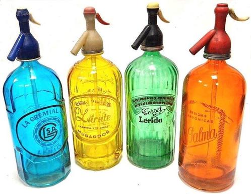 Fles - vier gekleurde vintage sifons, Antiek en Kunst, Kunst | Designobjecten