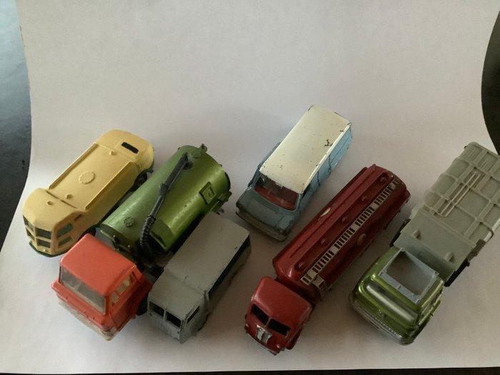 Dinky Toys - Model vrachtwagen (6) - Dinky Toys - Esso, Hobby en Vrije tijd, Modelauto's | 1:5 tot 1:12