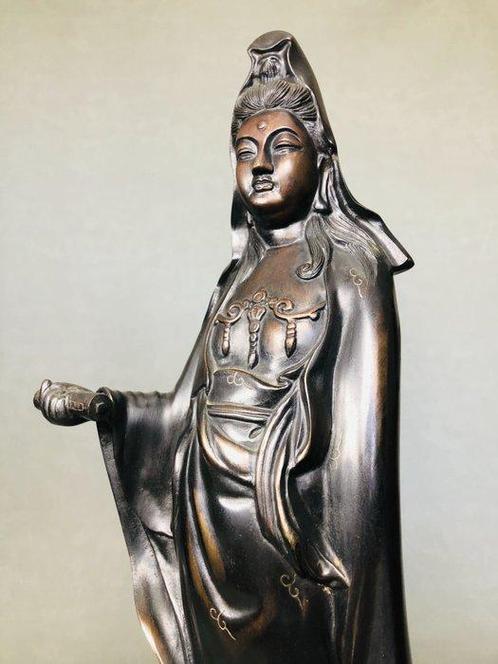 An extra-large standing statue of Kannon Bodhisattva, Antiek en Kunst, Antiek | Overige Antiek