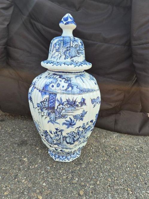 Delft, Plateelbakkerij - Vaas - Aardewerk, Antiek en Kunst, Antiek | Glas en Kristal