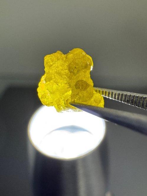 Natuurlijke geelgroene ruwe diamant. 2,34 karaat. Geen, Verzamelen, Mineralen en Fossielen