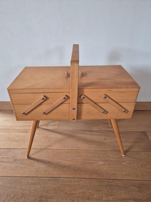 Naaidoos - Hout, Antiek en Kunst, Kunst | Designobjecten
