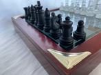 Schaakspel - Luxe met de hand vervaardigde figuren en doos
