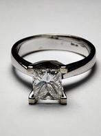 Ring - 18 karaat Witgoud -  1.02ct. tw. Diamant (Natuurlijk)