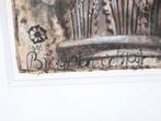 Gerti Bierenbroodspot (1940), Architectural columns