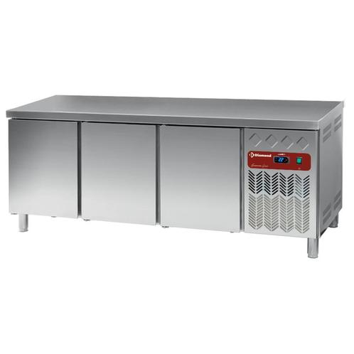 Gekoelde werktafel, geventileerd, 3 deuren EN 600x400 (550L), Zakelijke goederen, Horeca | Keukenapparatuur, Koelen en Vriezen