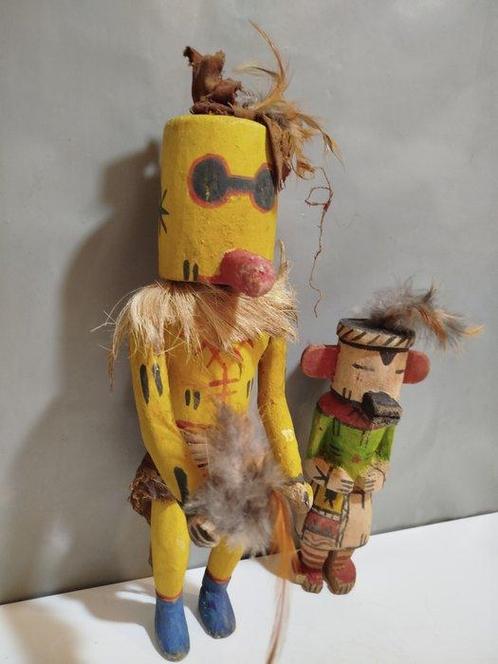 2 Poppen - In de stijl van de Hopi-kachina. (Zonder, Antiek en Kunst, Kunst | Niet-Westerse kunst